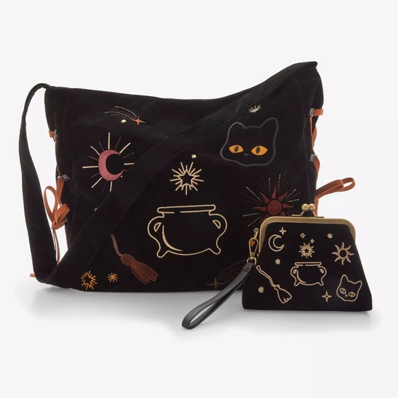 Disney Hocus Pocus Icons Velvet Embroidered Crossbody Bag and Wristlet NWT - Picture 2 of 10